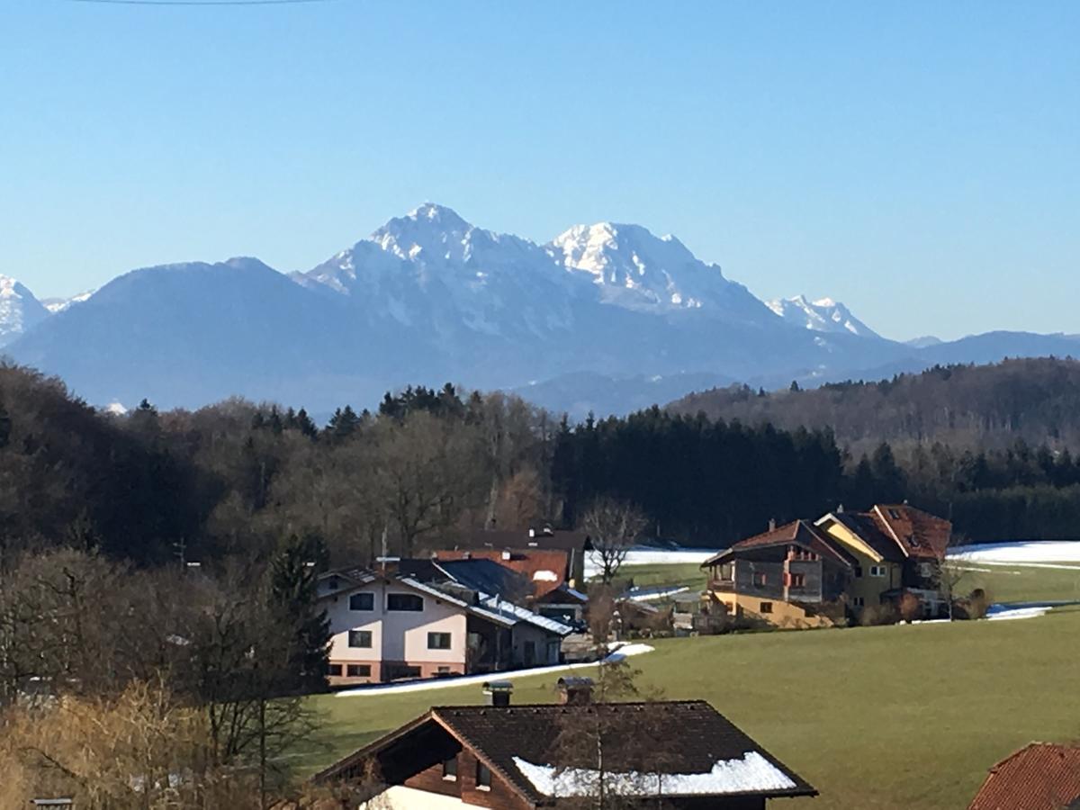 Hotel Berghof Graml Hallwang Buitenkant foto